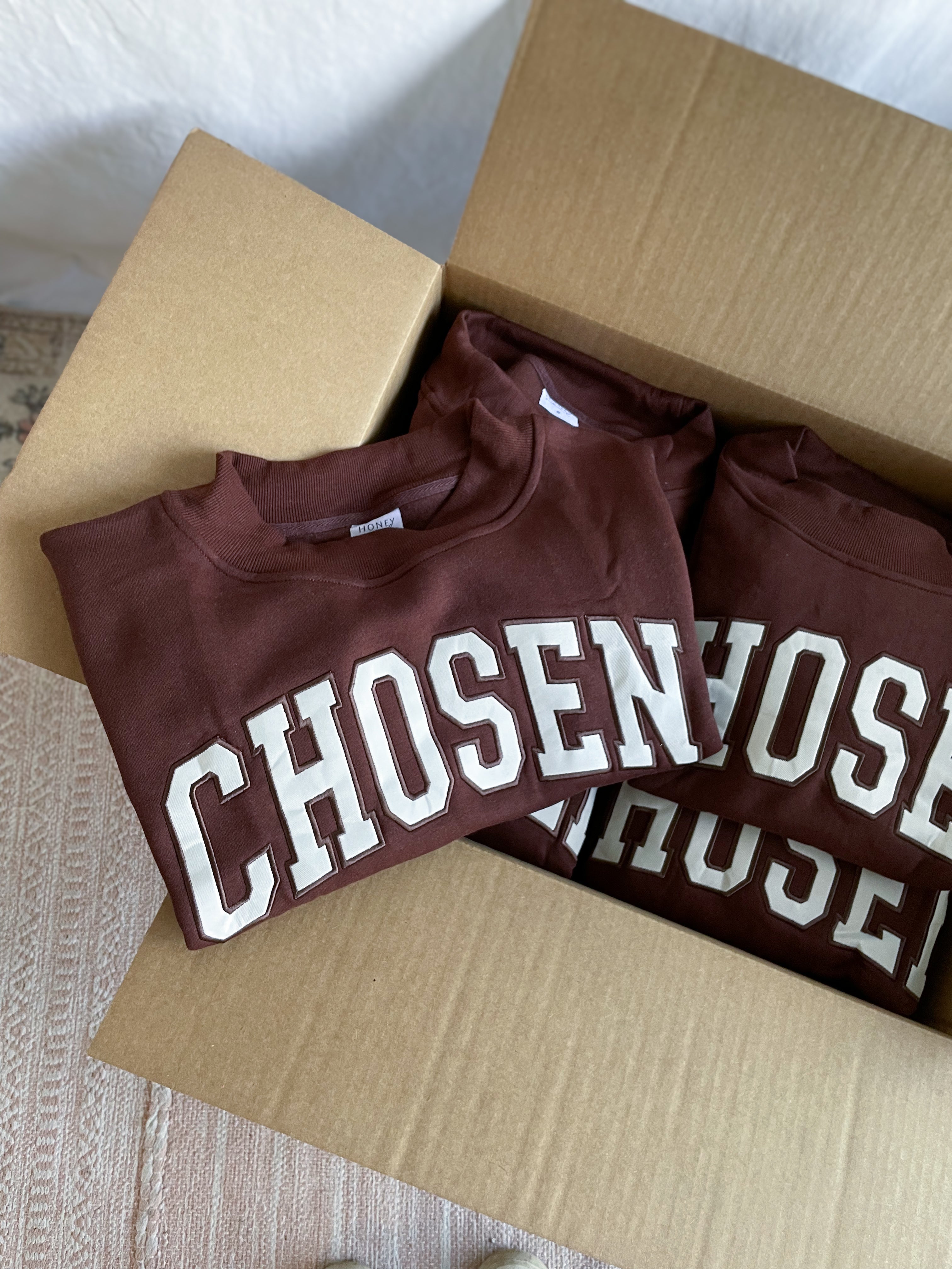 CHOSEN Mock Neck Applique Sweatshirt