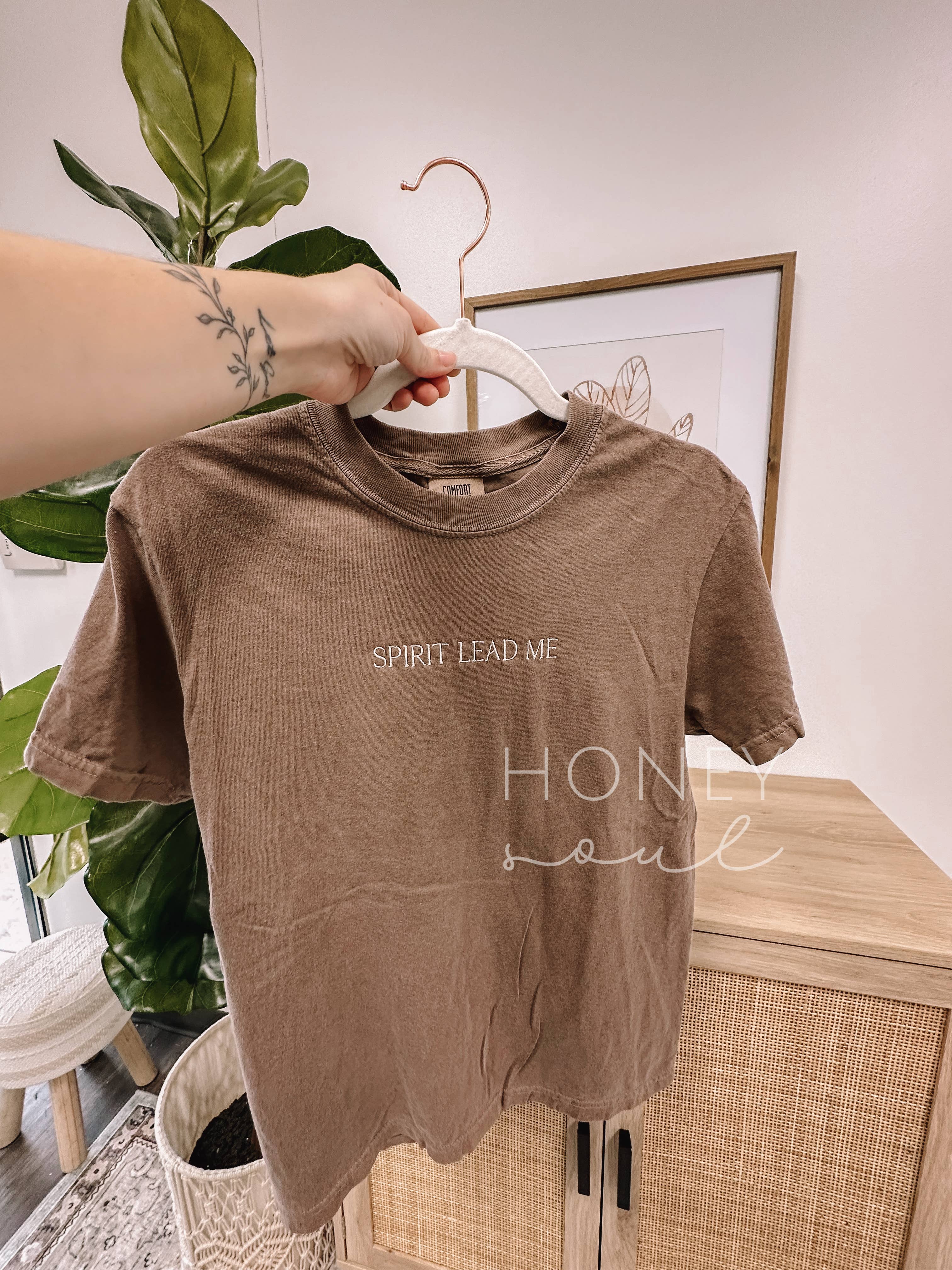 Embroidered Spirit Lead Me Summer Tee