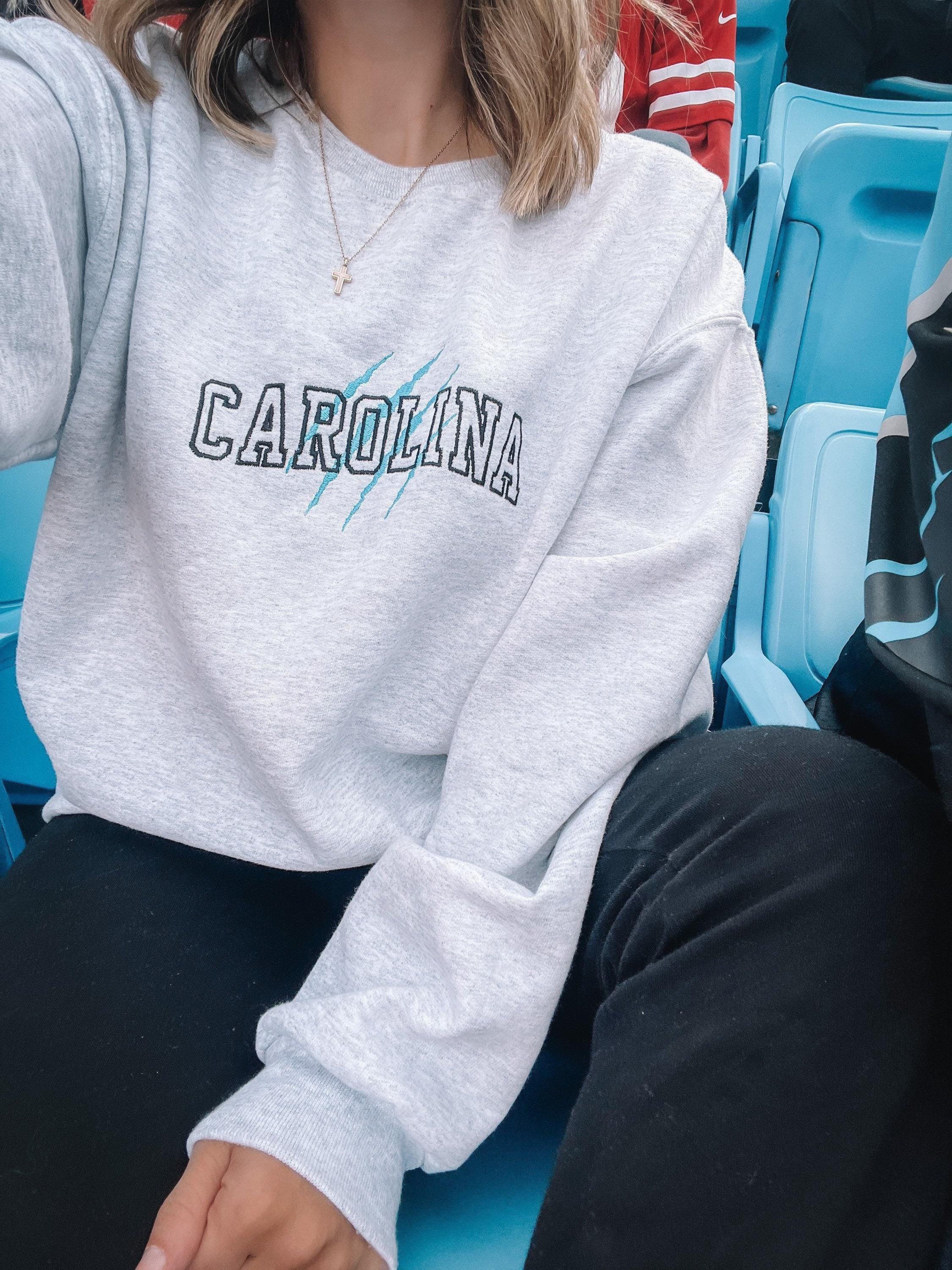 Embroidered Carolina Minimalistic Sweatshirt