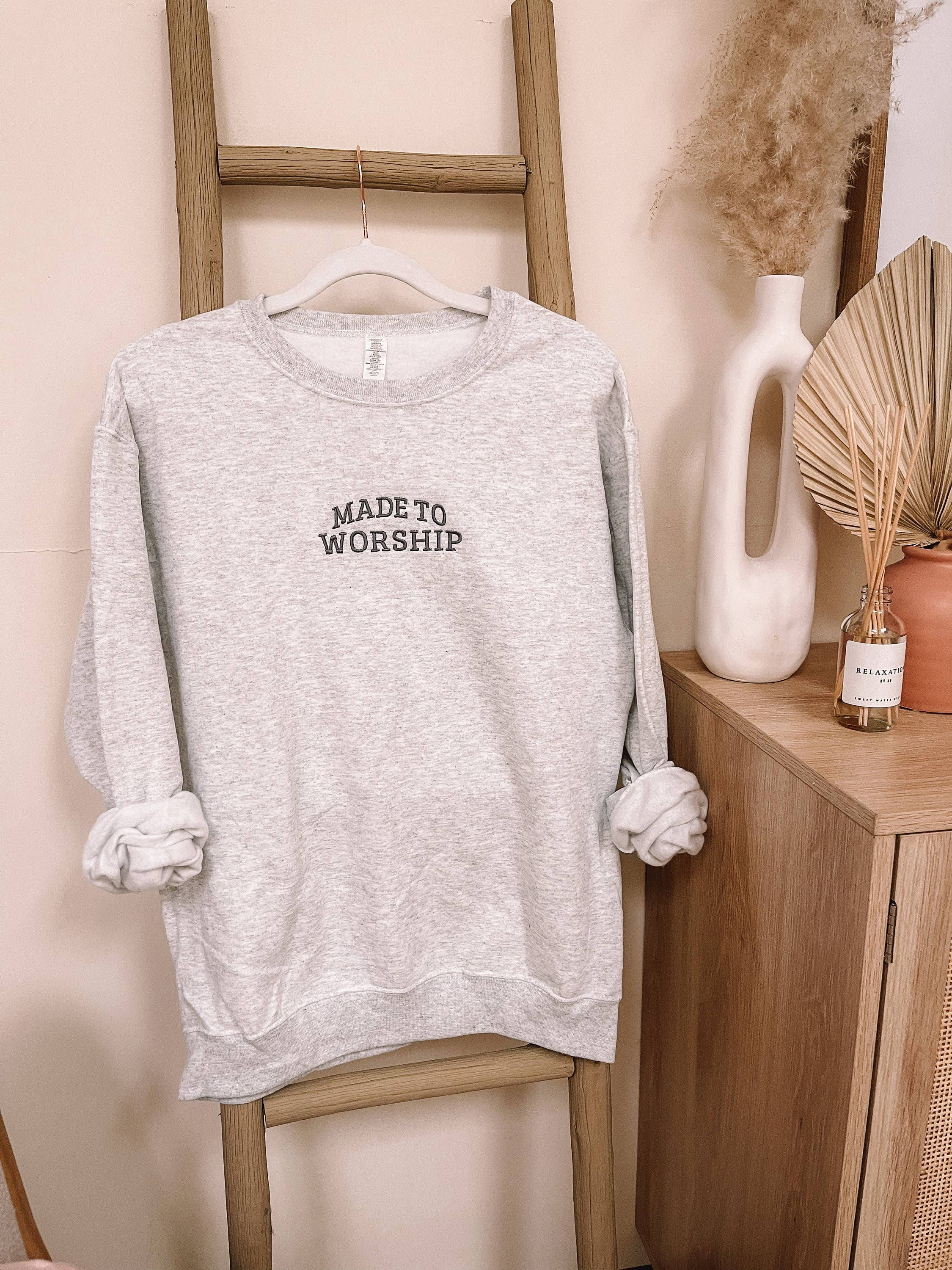 Embroidered Made To Worship Minimalistic Sweatshirt