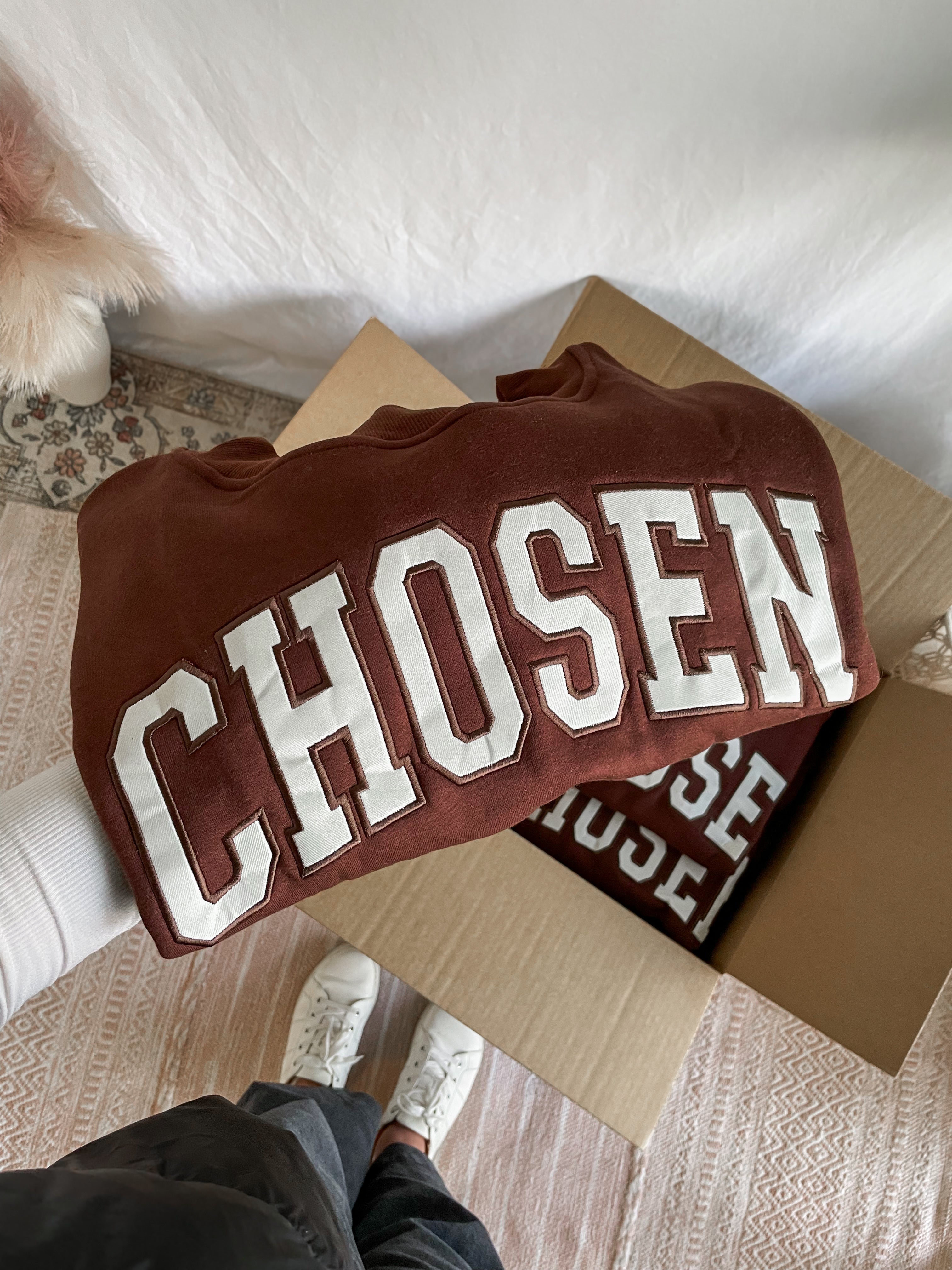 CHOSEN Mock Neck Applique Sweatshirt
