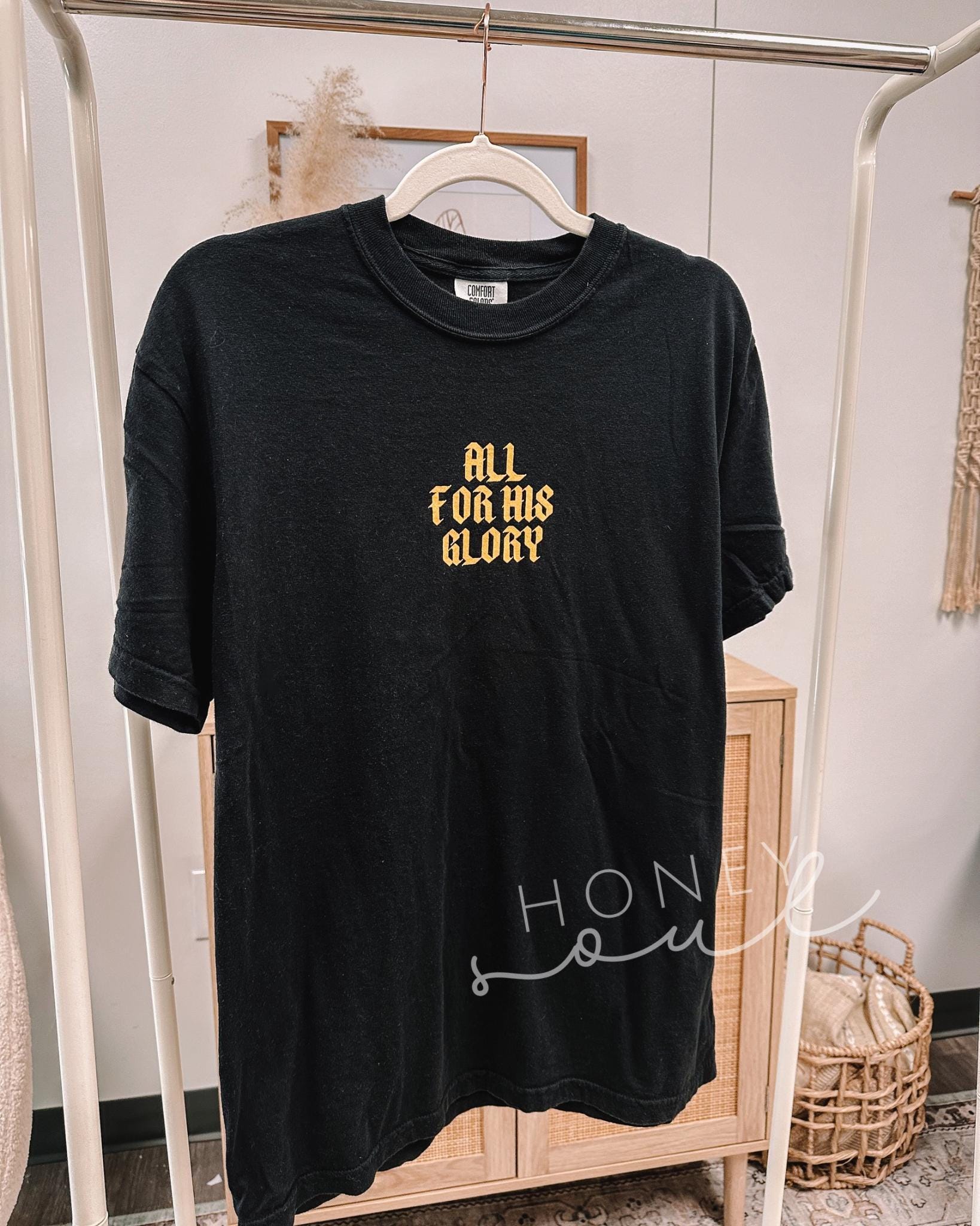 All For His Glory Graphic Tee